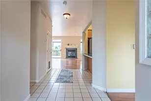 1601 Harding Cir, Whitehall Township, PA 18052 - Photo 2