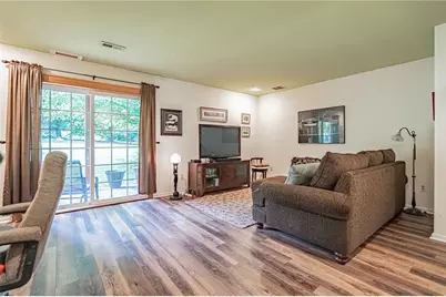 2760 Red Oak Circle #C5, Bethlehem City, PA 18017 - Photo 4
