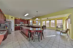 1196 Glassywing Pl, Upper Macungie Township, PA 18031 - Photo 28
