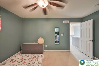 1196 Glassywing Place, Upper Macungie Township, PA 18031 - Photo 38