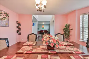 1196 Glassywing Pl, Upper Macungie Township, PA 18031 - Photo 10