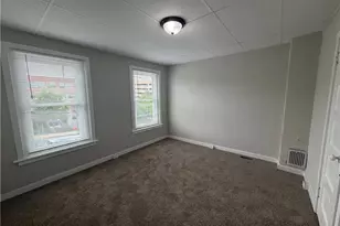 512 N Wyoming St, Allentown City, PA 18103 - Photo 8