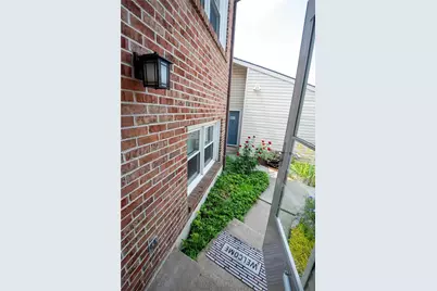 8324 Willow Run, Upper Macungie Township, PA 18051 - Photo 4