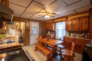 237 Maple St, Allentown City, PA 18109 - Photo 8