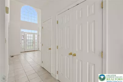 5520 Skyline Drive, North Whitehall Township, PA 18078 - Photo 12