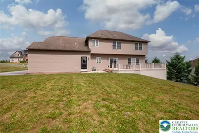 5520 Skyline Drive, North Whitehall Township, PA 18078 - Photo 6