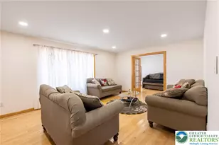 27 Brunswick Dr, Mount Pocono, PA 18344 - Photo 10
