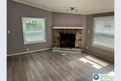 15 School Street, Barnesville, PA 18214 - Photo 2