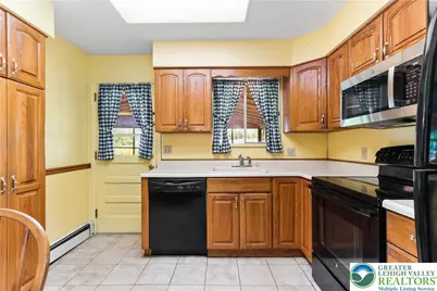407 Colonial Drive, Stroud Twp, PA 18360 - Photo 16