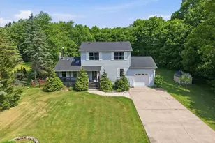 97 Autumn Ln, Penn Forrest, PA 18229 - Photo 8