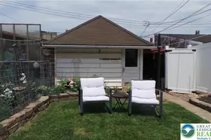 1935 Fairview Ave, Wilson Boro, PA 18042 - Photo 10