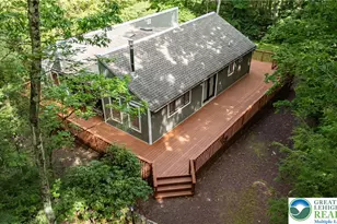 53 White Oak Dr, Penn Forrest, PA 18229 - Photo 2