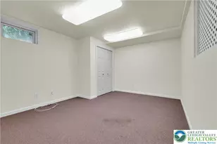 2471 S Howard St, Allentown City, PA 18103 - Photo 34