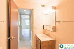 1464 Cedar Crest Ave, South Whitehall Township, PA 18104 - Photo 24