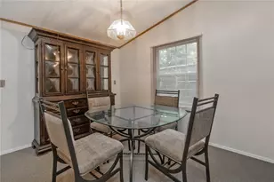 1010 Spruce Ln, Upper Macungie Township, PA 18031 - Photo 10