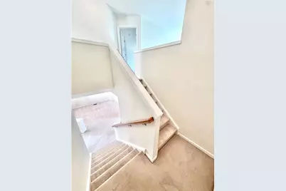 8704 Mayfair Court, Upper Macungie Township, PA 18031 - Photo 16