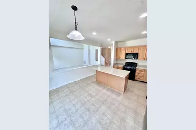 8704 Mayfair Court, Upper Macungie Township, PA 18031 - Photo 12