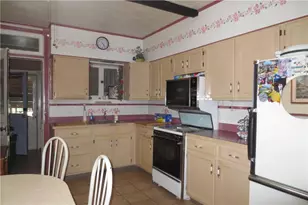 451 N 4th St, Allentown City, PA 18102 - Photo 8