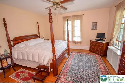 124 E Wayne Avenue, Easton, PA 18042 - Photo 36