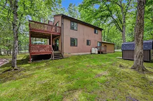 35 Teddyuscung Trail, Penn Forrest, PA 18210 - Photo 6