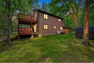 35 Teddyuscung Trail, Penn Forrest, PA 18210 - Photo 4