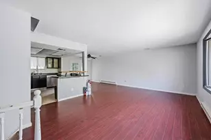 2230 N Lehigh Ave, Whitehall Township, PA 18052 - Photo 20