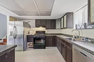 2230 N Lehigh Ave, Whitehall Township, PA 18052 - Photo 38