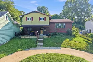 2230 N Lehigh Ave, Whitehall Township, PA 18052 - Photo 4
