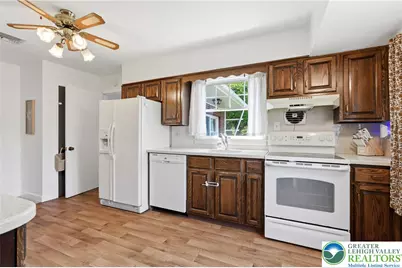 1505 N 19th Street, South Whitehall Township, PA 18104 - Photo 6