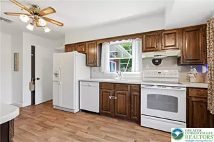 1505 N 19th St, South Whitehall Township, PA 18104 - Photo 6