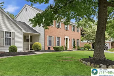 5233 Timber Lane, North Whitehall Township, PA 18078 - Photo 4