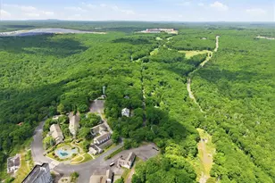90 Oak Ln, Pocono Twp, PA 18370 - Photo 82
