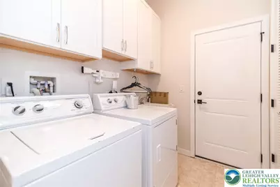 1815 Valley View Drive, South Whitehall Township, PA 18104 - Photo 22