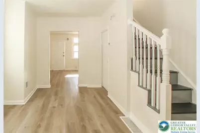 330 Walnut Street, Catasauqua Boro, PA 18032 - Photo 6