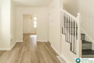 330 Walnut St, Catasauqua Boro, PA 18032 - Photo 6