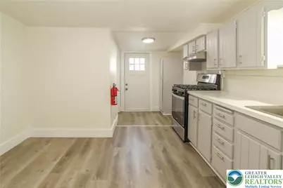 330 Walnut Street, Catasauqua Boro, PA 18032 - Photo 4