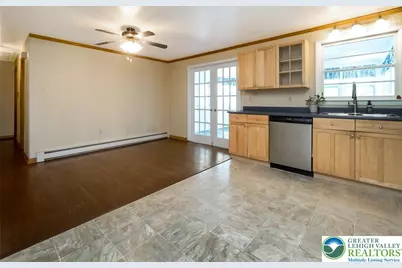 2132 Clearview Avenue, Stroud Twp, PA 18360 - Photo 12