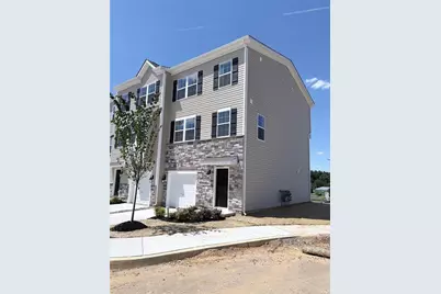8201 Alexander Ct, Upper Macungie Township, PA 18031 - Photo 2