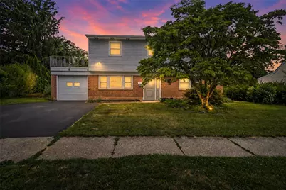 3031 Shakespeare Road, Bethlehem City, PA 18017 - Photo 1