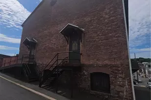 144 Carbon St, Minersville Boro, PA 17954 - Photo 6