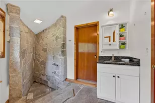 940 Potomac St, Upper Mt Bethel Twp, PA 18343 - Photo 36