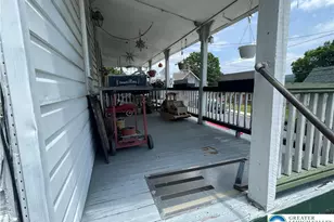 1043 Jeter Ave, Fountain Hill Boro, PA 18015 - Photo 4