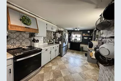 3412 Colonial Court, South Whitehall Township, PA 18104 - Photo 10