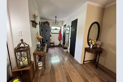 3412 Colonial Court, South Whitehall Township, PA 18104 - Photo 2