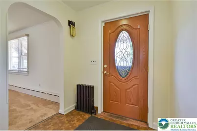 614 Grape Street, Whitehall Township, PA 18052 - Photo 4