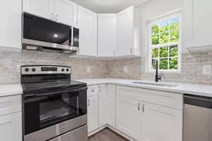 453 S Walnut St, Slatington Boro, PA 18080 - Photo 6