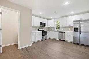 453 S Walnut St, Slatington Boro, PA 18080 - Photo 12