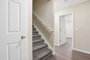 453 S Walnut St, Slatington Boro, PA 18080 - Photo 36
