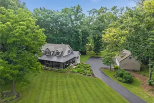 465 Raubsville Rd, Williams Township, PA 18042 - Photo 2