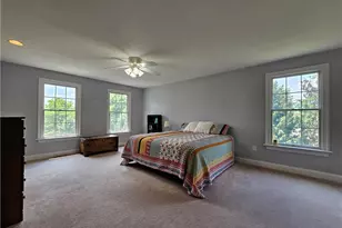 115 Fox Run, Williams Township, PA 18042 - Photo 18